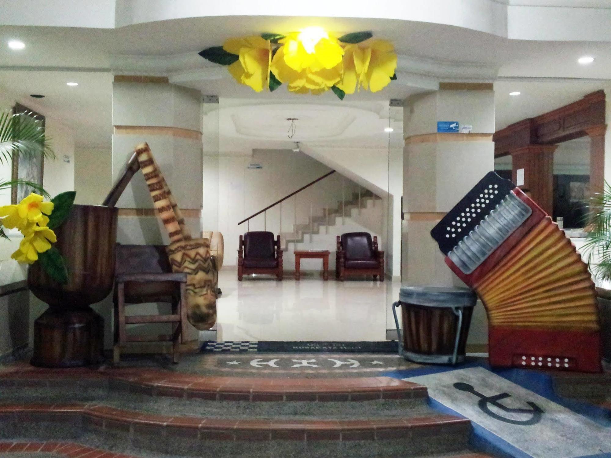 Hotel Kurakata บาเยดูปาร์ ภายนอก รูปภาพ