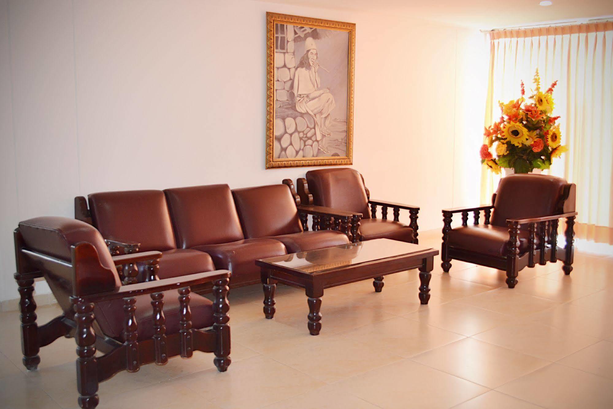 Hotel Kurakata บาเยดูปาร์ ภายนอก รูปภาพ